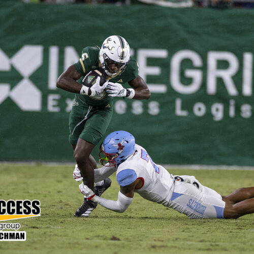 Bulls Pull Away From Hornets in Second Half, Roll to 59–17 Victory